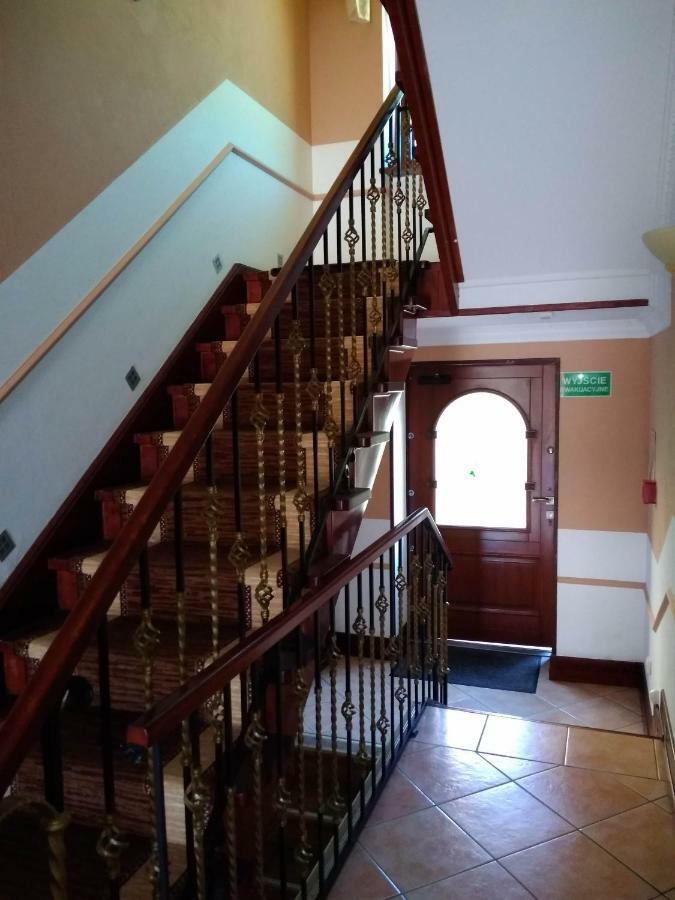 Sapphire Apartment Rewal Luaran gambar