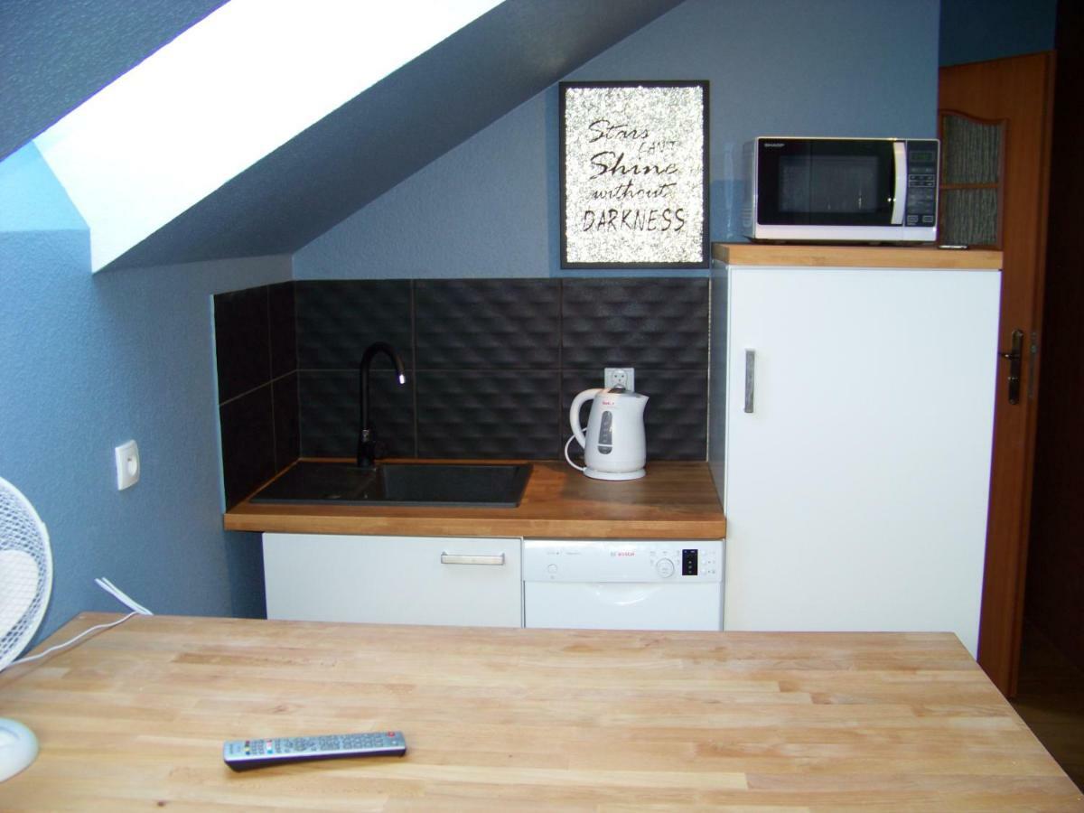 Sapphire Apartment Rewal Luaran gambar