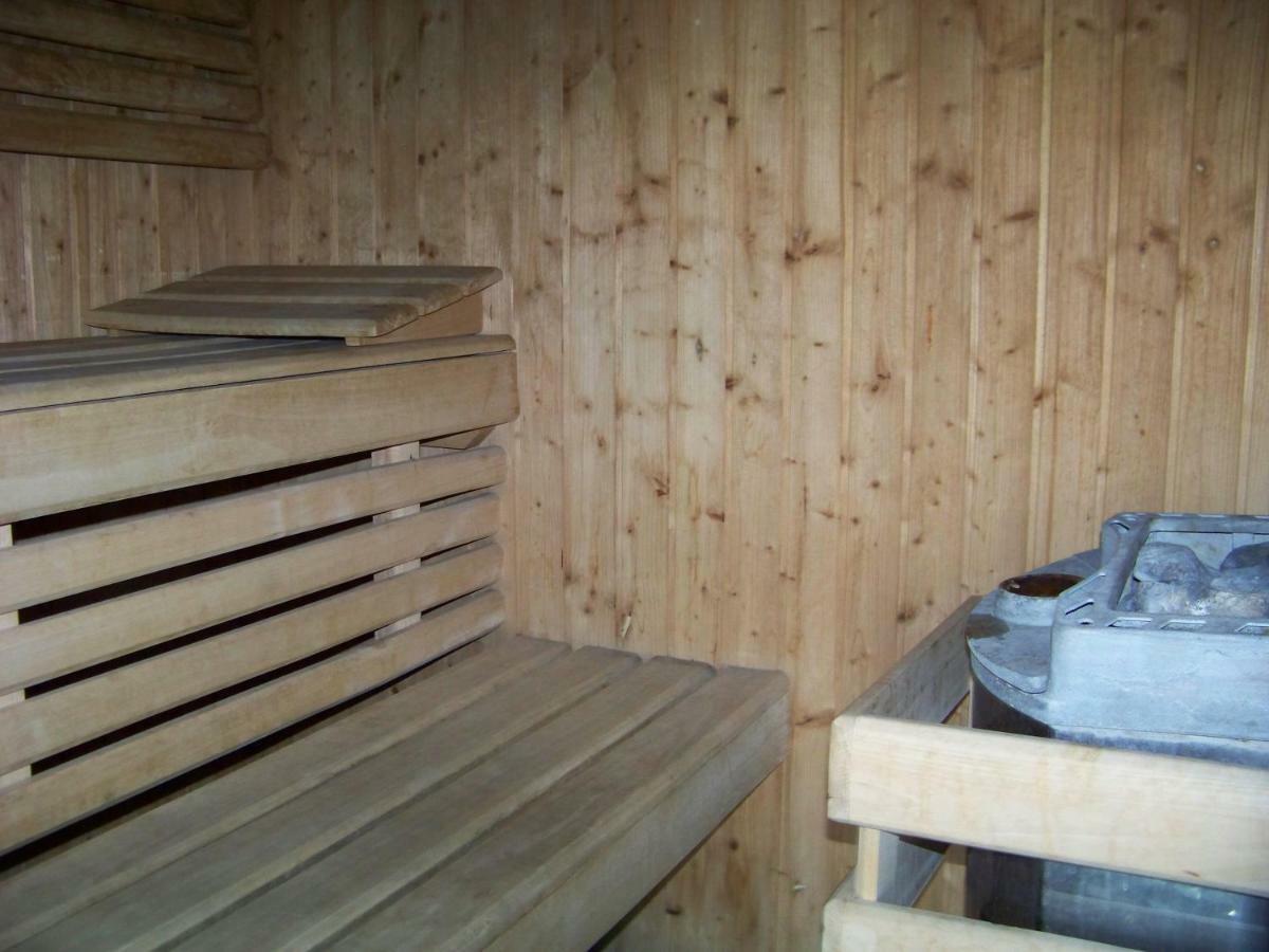 Sapphire Apartment Rewal Luaran gambar